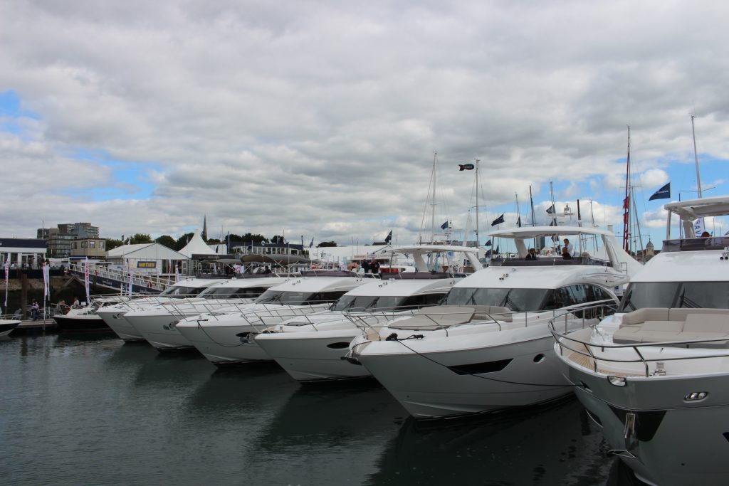 princess motor yacht sales swanwick